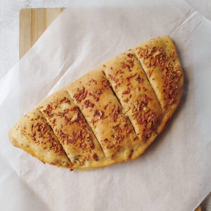 mushroom corn stuffed baked garlic bread