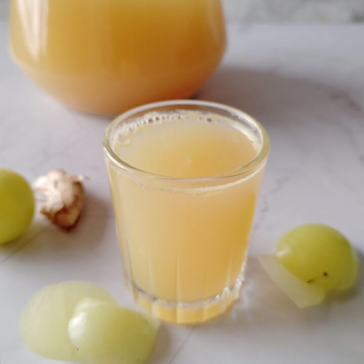 amla ginger shot