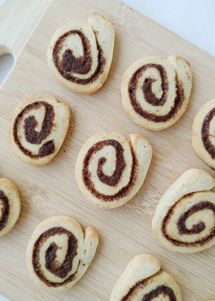 cinnamon roll cookies baked placed on a platter zoomed in photo