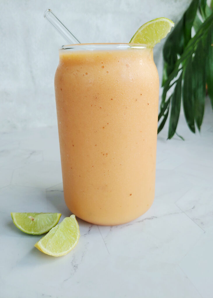 papaya smoothie served in a glass