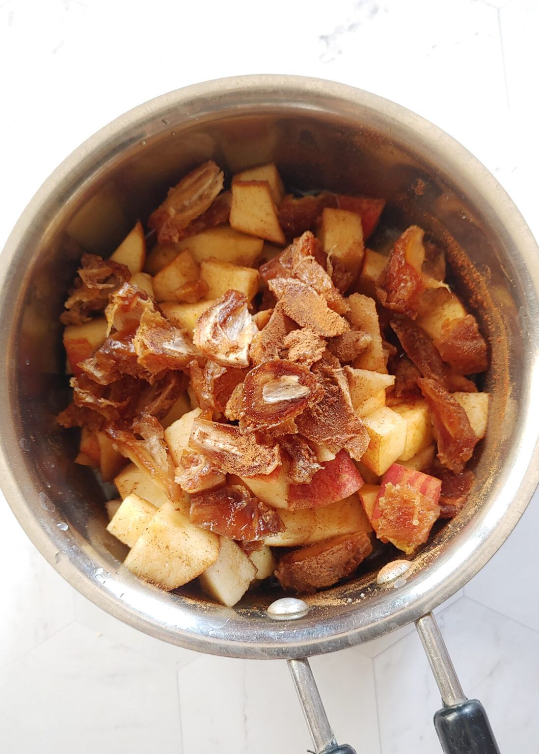 How to Make Applesauce (Sweetened with Dates) Relish The Greens